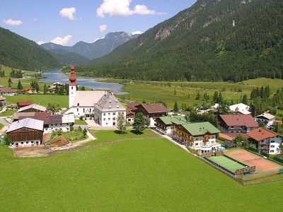 Holiday apartment Mitterhorn in St. Ulrich am Pillersee - Environment photo 24