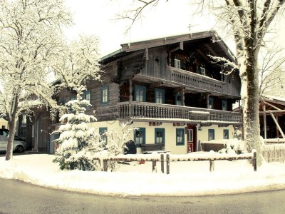 Holiday house Historisches Bauernhaus: 200 Jahre Alt trifft Neu - Outdoor photo 3