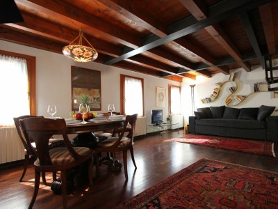 Apartment Frari Prestige Canal View (Historical Center) - Features photo 6