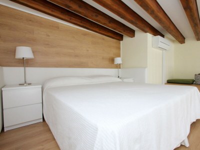 Apartment Apartment Grand Canal View (with lift) - Features photo 9