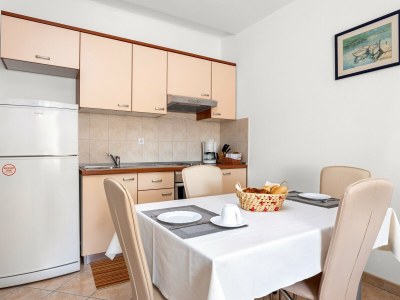 Holiday apartment Macolic near the Sea - Features photo 10