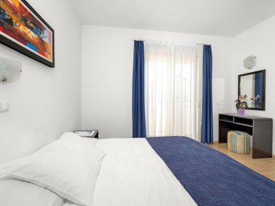 Holiday apartment Macolic near the Sea - Features photo 12