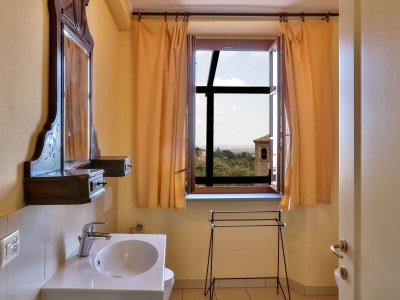 Holiday apartment Freisa in the Villa Pesce - Features photo 8