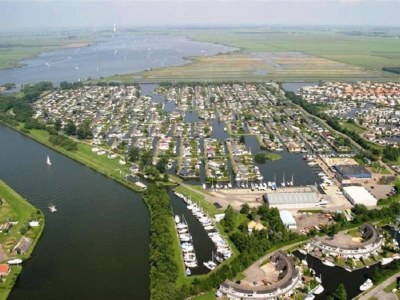 Holiday house Water-based Adventure Holiday D50 - Chaletpark de Brekken, close to the beach - Outdoor photo 6