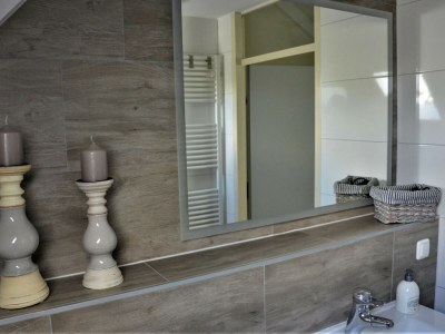 Holiday house 192-BREKKENSE WIEL - sunny location - incl. 10m mooring dock - - Features photo 13