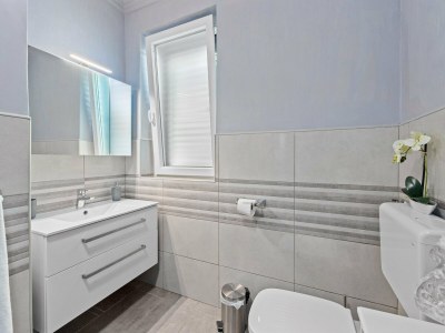 Apartment Lady M White - Balcony and Sea View - Features photo 18