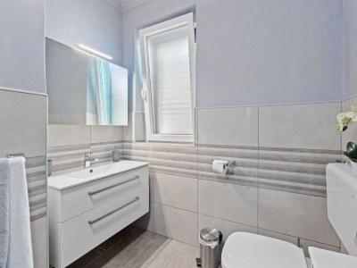 Apartment Lady M White - Balcony and Sea View - Features photo 28