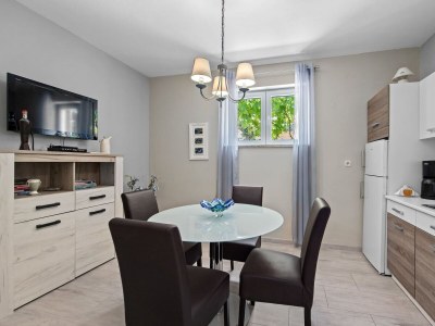 Apartment Lady M White - Balcony and Sea View - Features photo 31