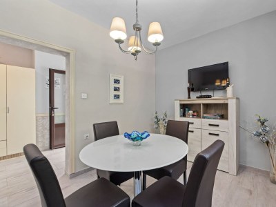 Apartment Lady M White - Balcony and Sea View - Features photo 32