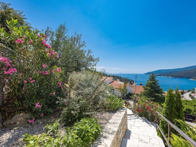 Apartment Lady M White - Balcony and Sea View - Environment photo 39