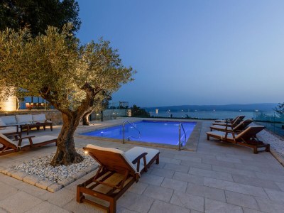 Villa Miscic Brela in Makarska - Villa