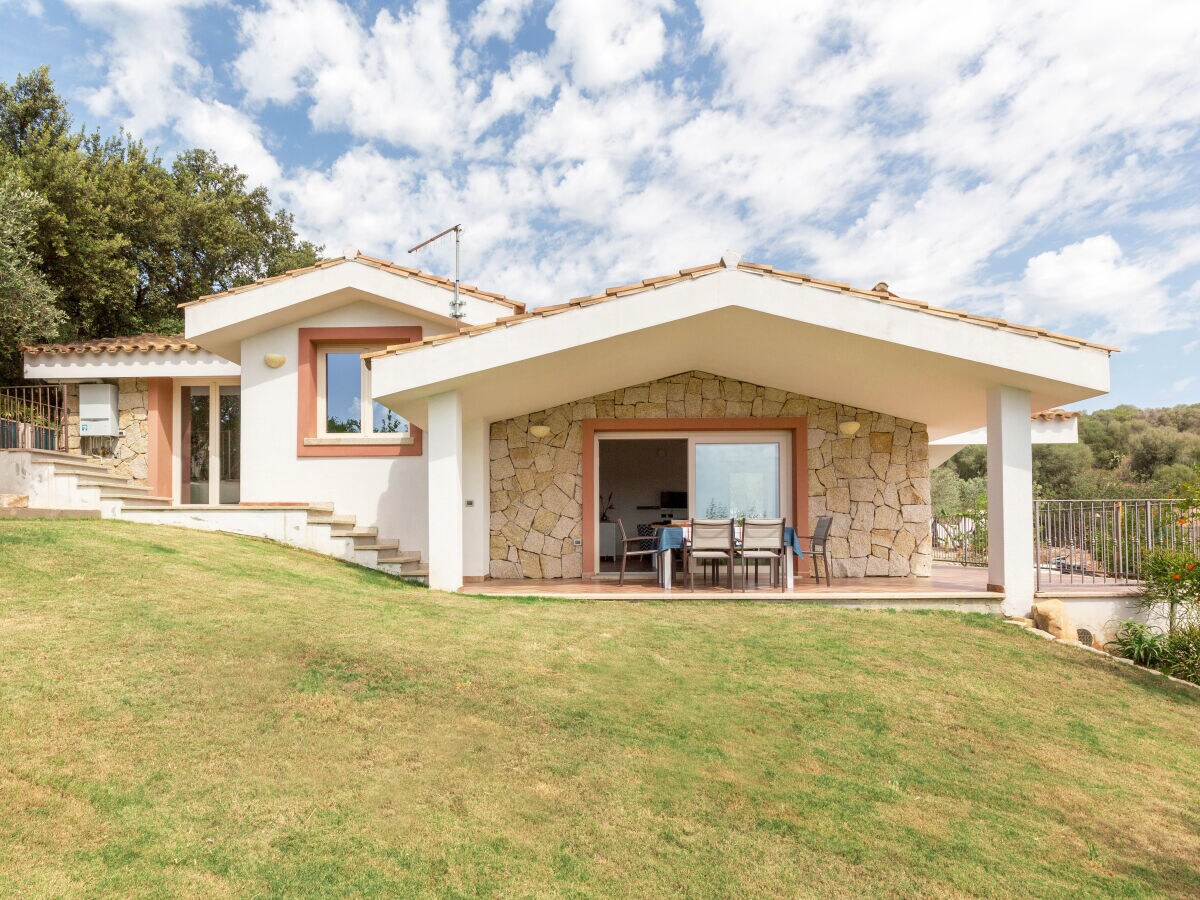 Villa STEFANINA - Sea view and private garden near Cala Sinzias Beach