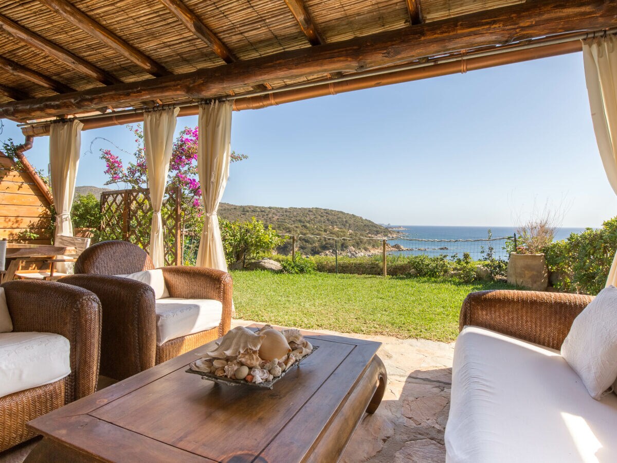 Holiday house LUNA BAY HOME RETREAT - Your oasis of relaxation in Porto Luna, 2 km from the center of Villasimius