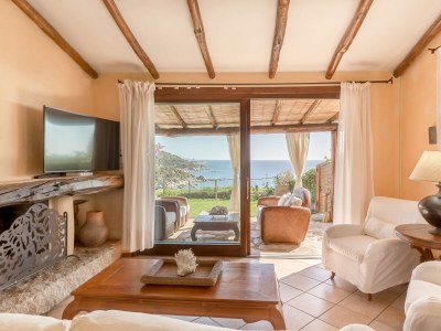 Holiday house LUNA BAY HOME RETREAT - Your oasis of relaxation in Porto Luna, 2 km from the center of Villasimius - Features photo 10