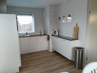 Holiday house Bungalow in Breskens near Beach and Dunes - Features photo 9