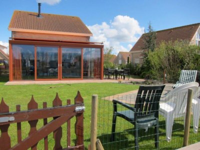 Holiday house Bungalow in Breskens am Strand für 8 Von Belvilla - Outdoor photo 3