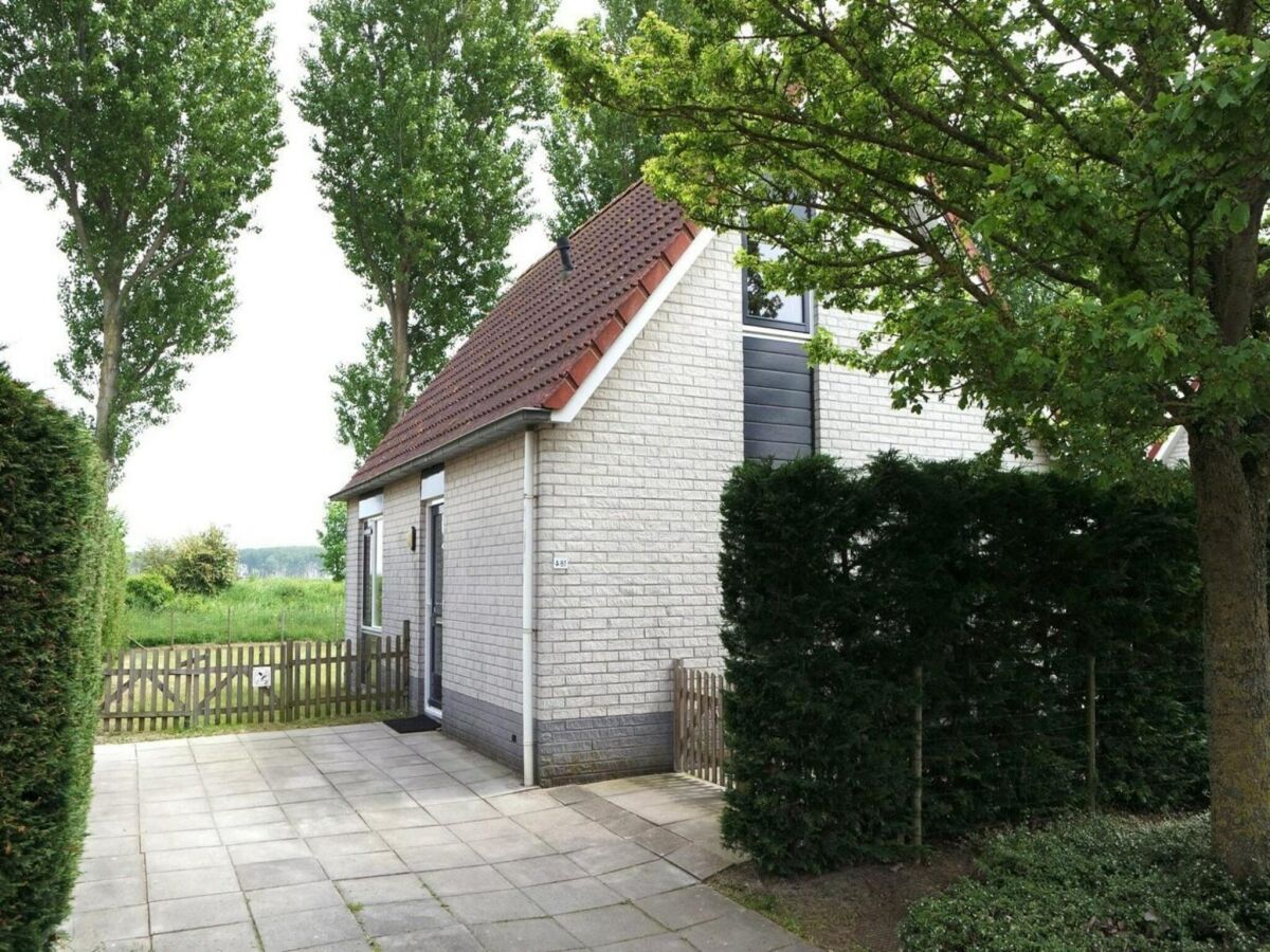 Holiday house Ferienhaus in der Nähe von Waterdunen für 6 - Outdoor photo 2