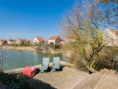 Holiday house Bungalow in Zeeland with Stunning Waterside Views - Outdoor photo 4