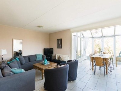 Holiday house Bungalow in Zeeland with Stunning Waterside Views - Outdoor photo 29