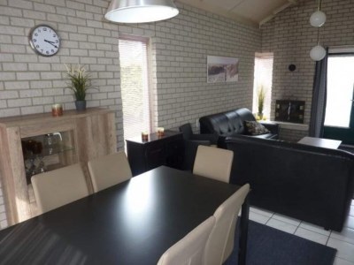 Holiday house Holiday Home in Schoneveld with Garden - Outdoor photo 21