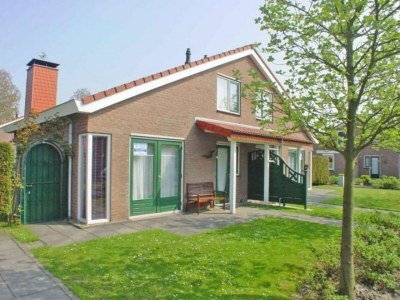 Holiday house Holiday Home in Schoneveld with Garden - Outdoor photo 24