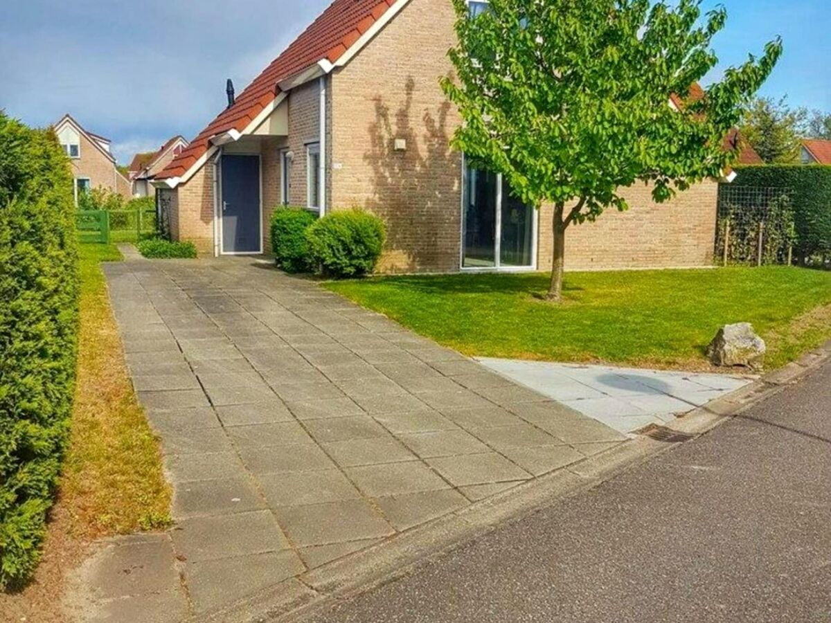 Holiday house Bungalow in Breskens nahe Strand und Dünen - Outdoor photo 2