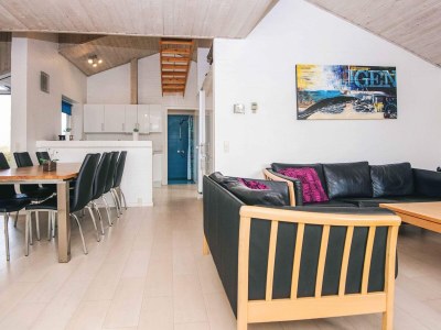 Holiday house Gemutliches Poolhaus am Meer -- By Traum Ferienwohnungen - Outdoor photo 3