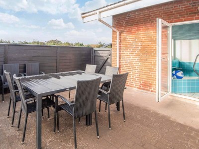 Holiday house Gemutliches Poolhaus am Meer -- By Traum Ferienwohnungen - Outdoor photo 6