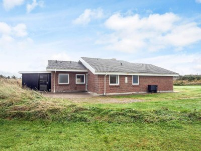 Holiday house Gemutliches Poolhaus am Meer -- By Traum Ferienwohnungen - Outdoor photo 7