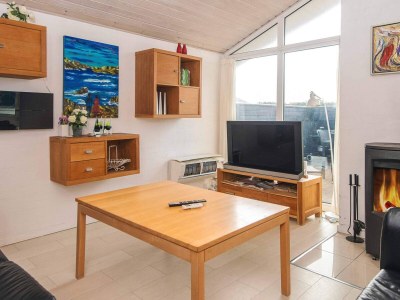 Holiday house Gemutliches Poolhaus am Meer -- By Traum Ferienwohnungen - Outdoor photo 12