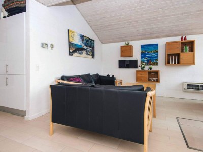 Holiday house Gemutliches Poolhaus am Meer -- By Traum Ferienwohnungen - Outdoor photo 13