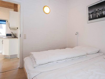 Holiday house Gemutliches Poolhaus am Meer -- By Traum Ferienwohnungen - Outdoor photo 16