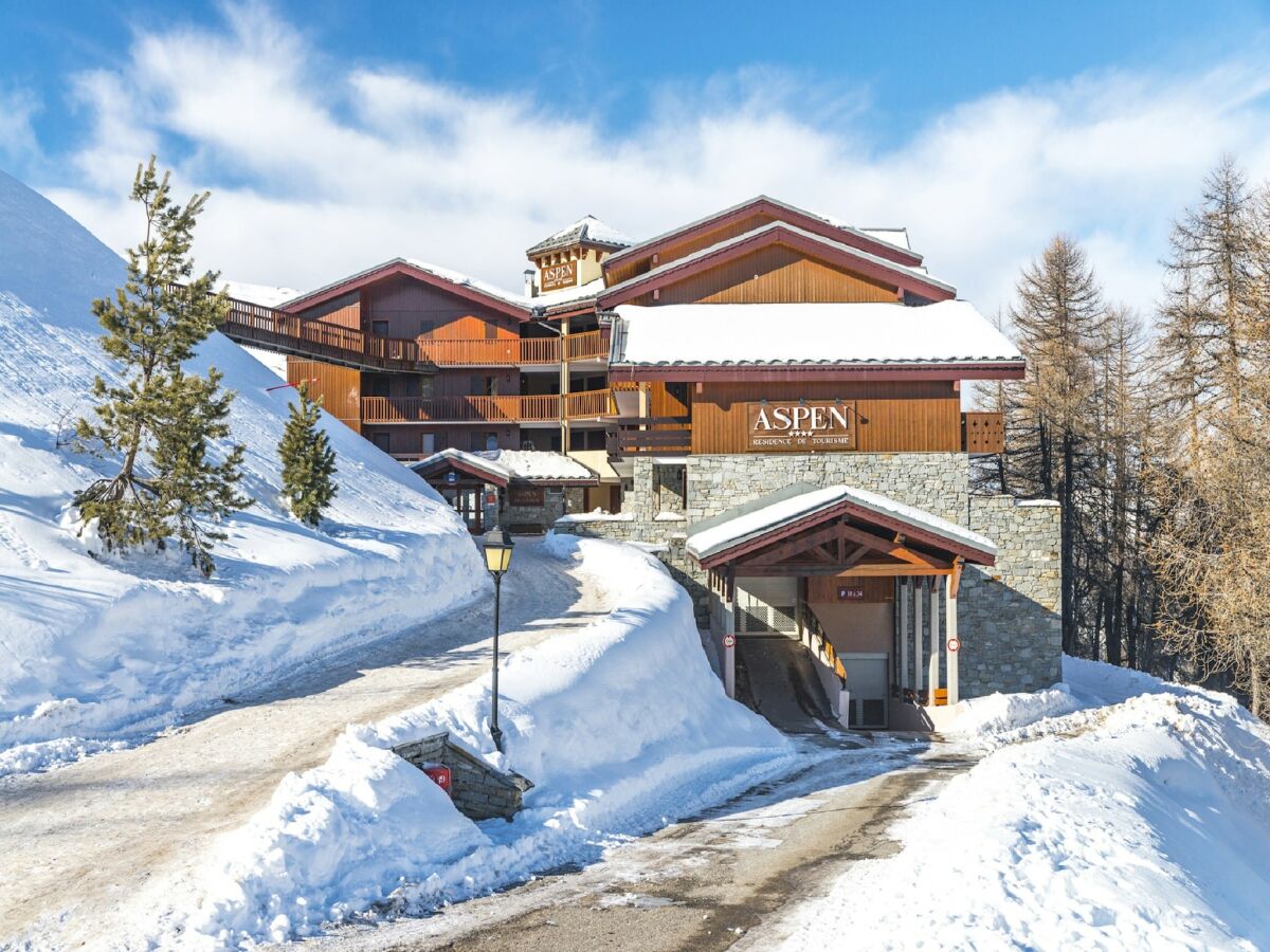 Holiday park Cozy apartment near the slopes of Plagne