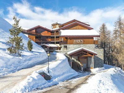 Holiday park Cozy apartment near the slopes of Plagne in Champagny-en-Vanoise - Holiday park