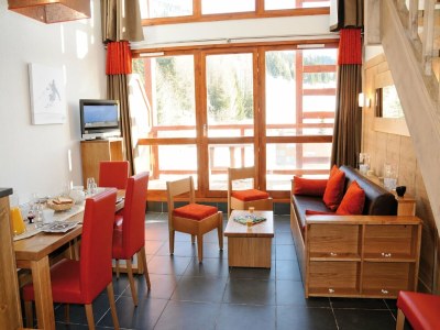 Holiday park Alpine Retreat w/ Balcony - Features photo 9