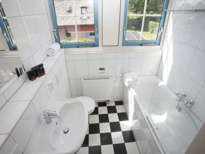 Holiday park Holiday Home on Texel with Spacious Garden - Features photo 9