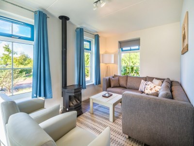 Holiday park Holiday Home on Texel with Spacious Garden - Features photo 14