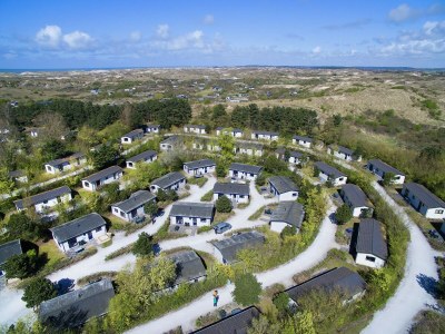 Holiday park Chalet in Netherlands with Open Garden - Outdoor photo 4