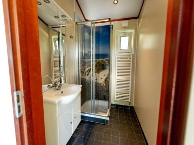 Holiday park Chalet in Netherlands with Open Garden - Features photo 11