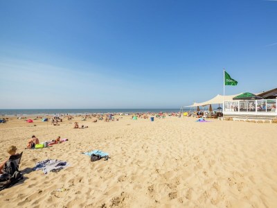 Holiday park Chalet in Netherlands with Open Garden - Environment photo 14