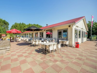 Holiday park Chalet in Netherlands with Open Garden - Outdoor photo 35