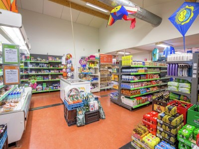 Holiday park Chalet in Netherlands with Open Garden - Outdoor photo 37