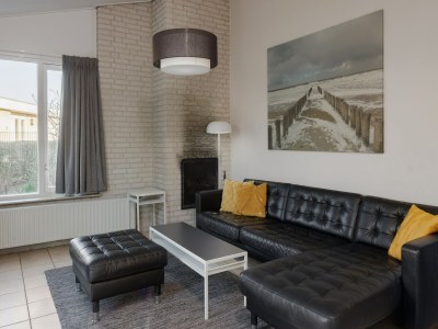 Holiday park Bungalow in Netherlands with Private Sauna - Features photo 8