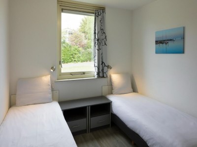 Holiday park Villa in Zeeland mit Sauna und Strandzugang - Features photo 18