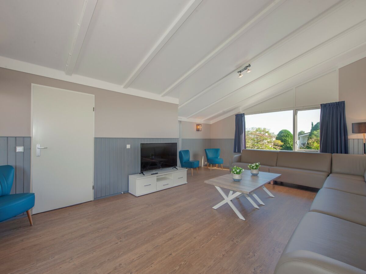 Holiday park Villa in Netherlands near Roompot Beach - Features photo 5