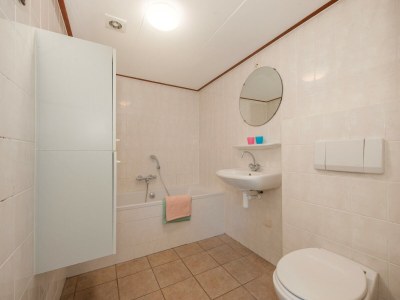 Holiday park Villa in Netherlands near Roompot Beach - Features photo 6