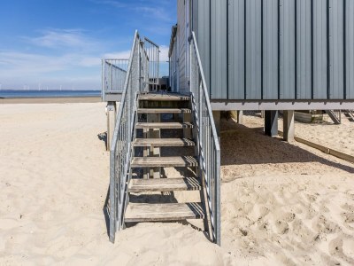 Holiday park Beach House in Netherlands with Sea View - Outdoor photo 8
