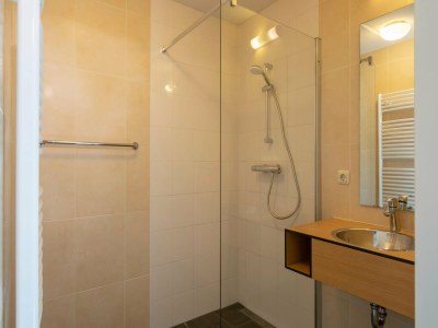 Holiday park Holiday Home near Breda & De Biesbosch Park - Features photo 6