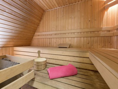 Holiday park Holiday Home near Breda & De Biesbosch Park - Outdoor photo 24