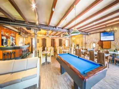 Holiday park Bungalow in Netherlands with Bubble Bath - Outdoor photo 29